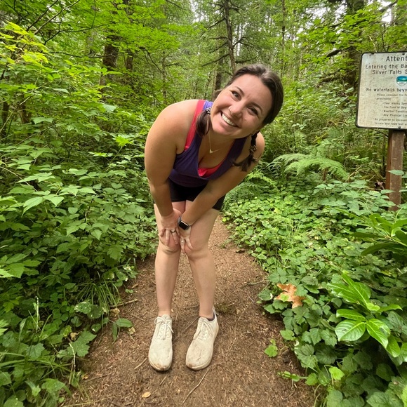 Meet your Posher, Jacqueline - Picture 1 of 1